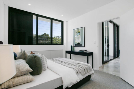 Modern 2-Bedroom Apartment in the Heart of Alexandria - Photo 2