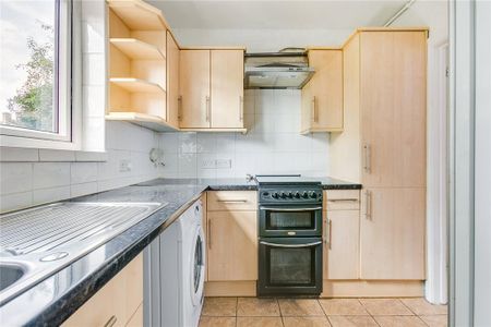 2 bedroom terraced house to rent - Photo 4