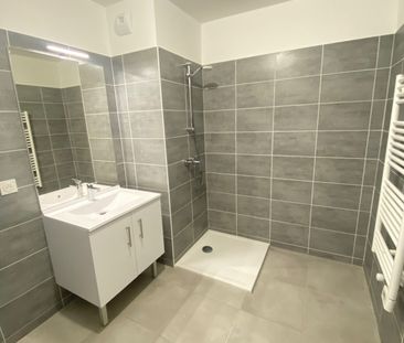 Location Appartement 2 pièces 48m² OZOIR LA FERRIERE 77330 - Photo 4