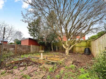 3 bedroom House To Let - Photo 3