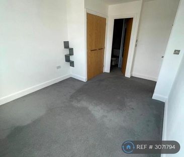 2 bedroom penthouse to rent - Photo 5