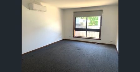 Spacious 3-Bedroom Home in Prime Reservoir Location - Photo 2