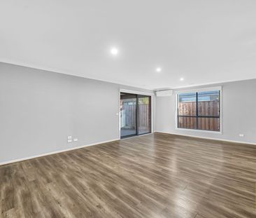 Luxury Living, Prime Location & Ultimate Convenience in Emerald Par... - Photo 1