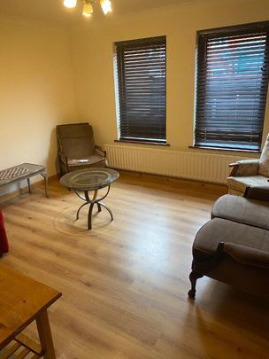 1 Clementine Gardens, Belfast, BT12 5HA - Photo 1