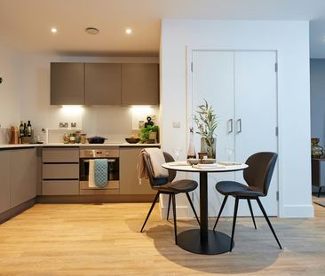 1 bedroom apartment - Photo 2