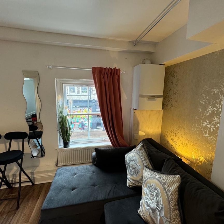 1 Bed Flat, Brick Lane, E1 - Photo 1