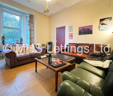 7 Bedroom Mid Terraced House for rent in Hyde Park Road - Photo 4