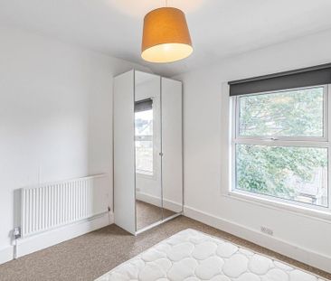 2 bedroom property to rent - Photo 6