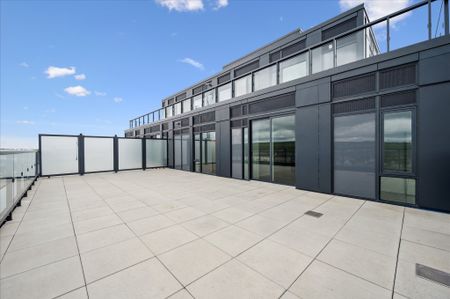 For Lease - 3210 Dakota Common Unit# A805, Burlington, Ontario - Photo 2