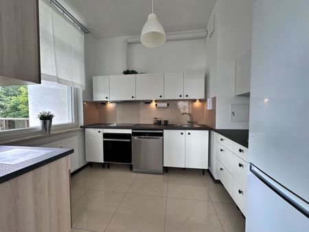 3-pokoje, Balkon, Miejsce w hali | Strzelców - Zdjęcie 5