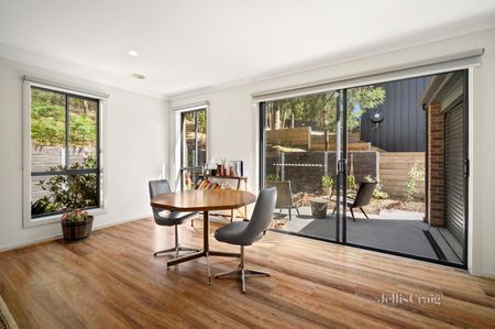 13 Zoe Drive, Mount Helen - Photo 5