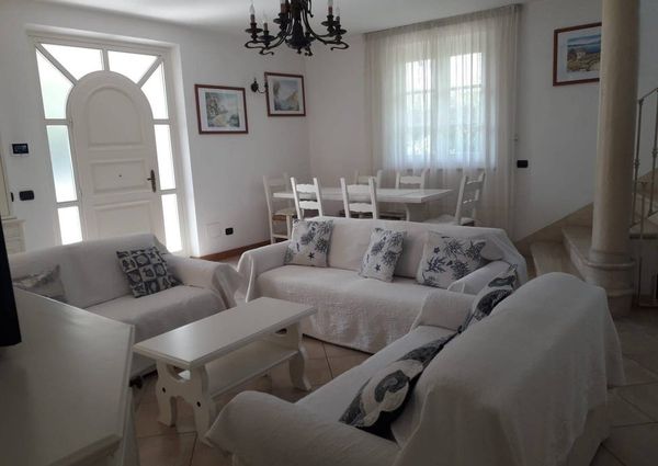 Via L. Ariosto, 2, Forte dei Marmi, Tuscany 55052