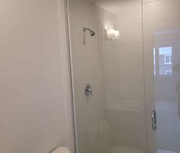 For Lease - 34 Silo Mews, Barrie, Ontario - Photo 4