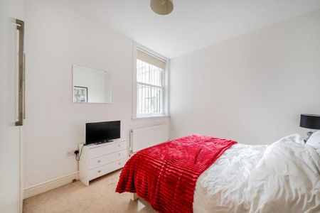 1 bedroom flat to rent - Photo 5