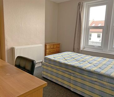 Gloucester Road, Horfield, Bristol - Photo 6