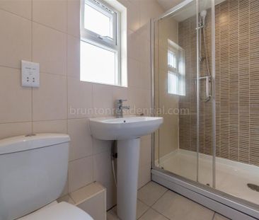 4 bedroom maisonette to rent - Photo 3