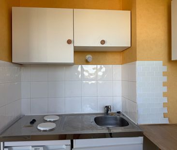 Location Appartement 3 pièces 50m² - Photo 3