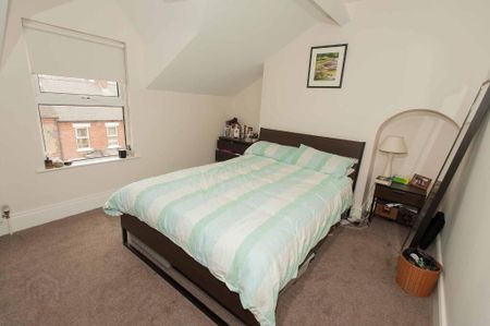 8 Adelaide Avenue, Belfast, BT9 7FY - Photo 4