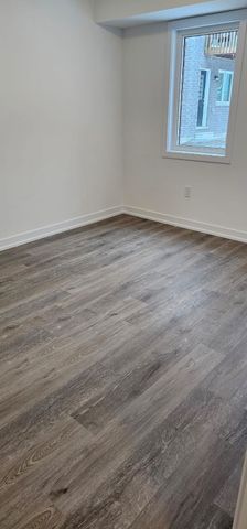 For Lease - 27 Lyall Stokes Circle, East Gwillimbury, Ontario - Photo 5