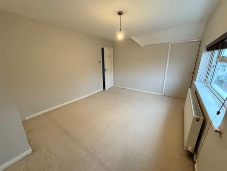 South Avenue, Doncaster, Bawtry - Photo 5