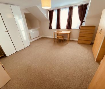 Studio to rent - Photo 5