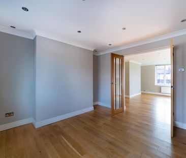 2 bed apartment to rent in The Drive, Gosforth, NE3 - Photo 2