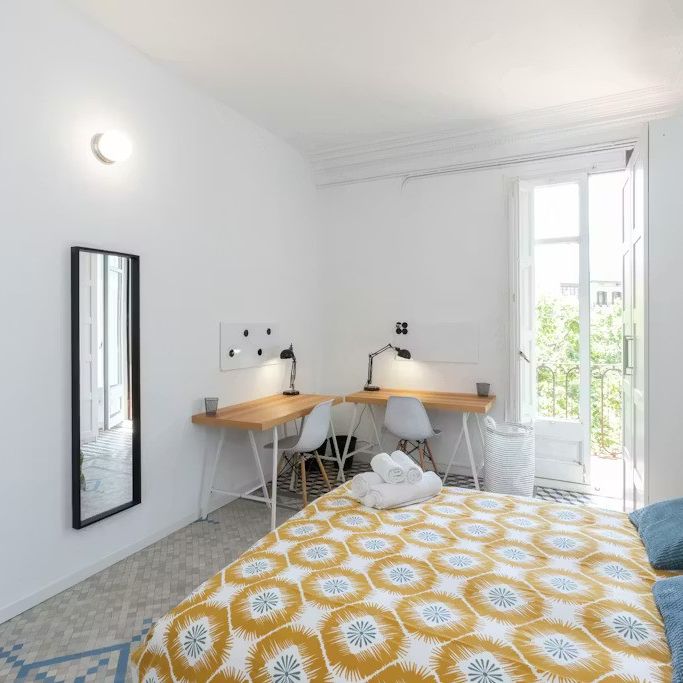 Gran Via de les Corts Catalanes, Barcelona, Catalonia 08015 - Photo 1