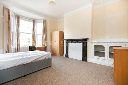 (?ppw) Simonside Terrace, Heaton, Newcastle Upon Tyne, NE6 - Photo 4