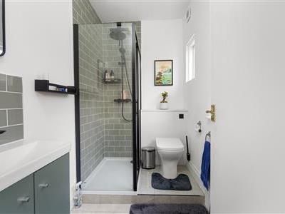 Boundary Road, SW19 - Photo 1