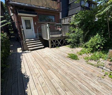 For Lease - 435 Manning Avenue Unit# Main Floor, Toronto, Ontario - Photo 4