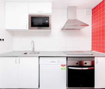 Piso de alquiler en Hoyos 8 -10, 8, Miramadrid - Photo 2