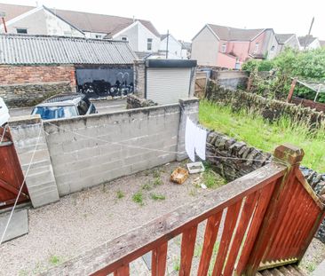 King Street, Treforest, Pontypridd - Photo 2