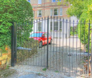 2 bedroom property to rent - Photo 5