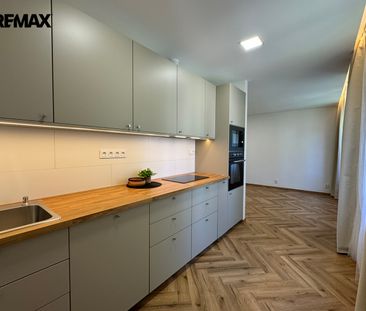 Pronájem bytu 2+kk v osobním vlastnictví 53 m², Děčín - Photo 3