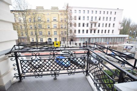 Wynajem Ekskluzywny Apartament /Centrum przy Parku - Zdjęcie 2