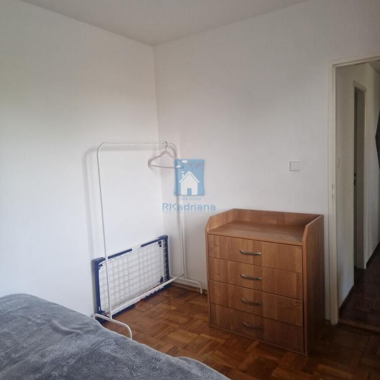 Pronájem bytu 2+kk 30 m2 - Fotografie 1