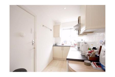 Barons Court Road, London W14 - Photo 3