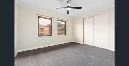 Lovely Family Home - Photo 4