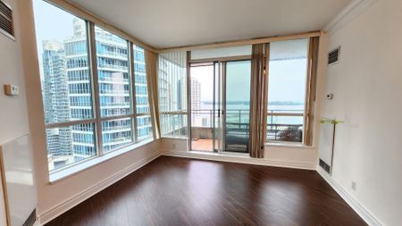 For Lease - 228 Queens Quay Unit# 2702, Toronto, Ontario - Photo 4