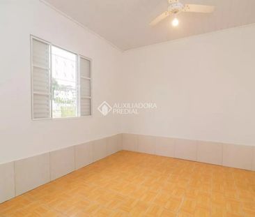 Casa com 2 quartos e 60m² para alugar em Medianeira, Porto Alegre. - Photo 2