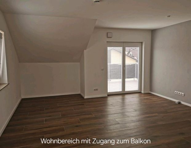 Helle 3-Zimmer DG-Wohnung mit EBK, TG & Aufzug - Photo 1