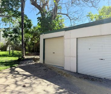 Neat 2 Bedroom Home in Convenient Location - Photo 6