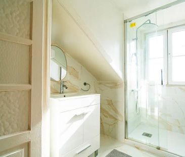 Largo Vitorino Damásio, Lisbon, Lisbon 1200-872 - Photo 5