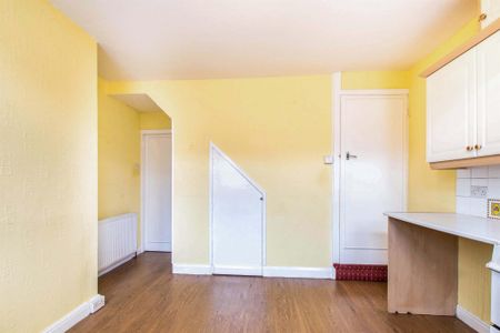 Woodlea Mount, Leeds - Photo 5