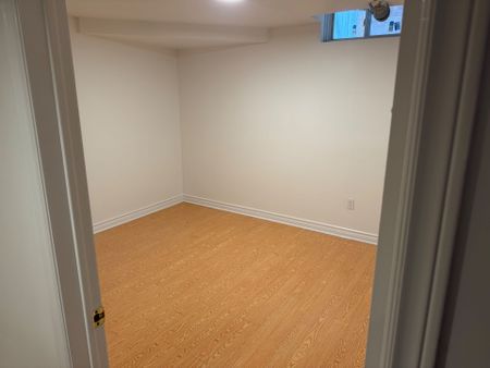 For Lease - 185 Campbell Avenue Unit# Basement, Vaughan, Ontario - Photo 4