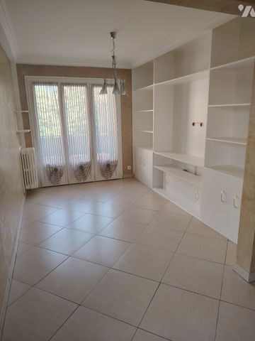APPARTEMENT T4 LA VERPILLIERE - Photo 5