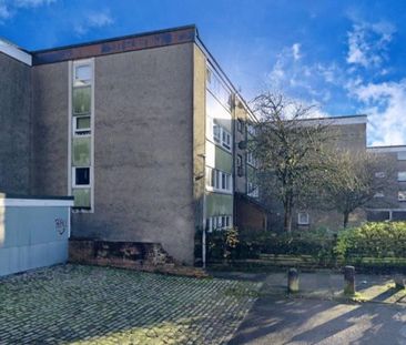 3 bedroom flat to rent - Photo 2