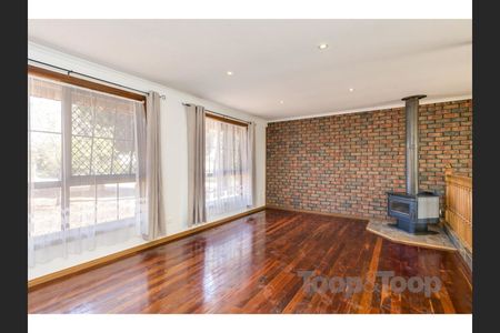 The Perfect Blend of Space and Functionality - Photo 2