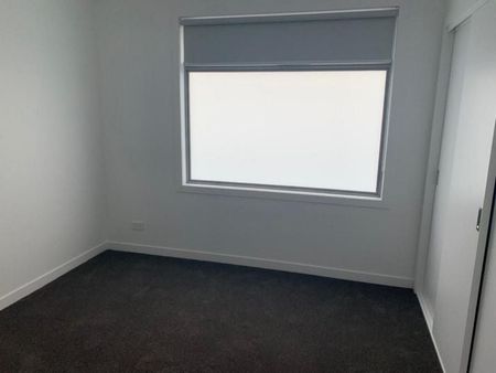 Great Location! - Photo 3