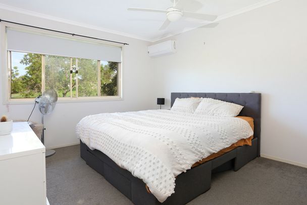 SPACIOUS TOWNHOUSE WITH POOL IN COMPLEX - Photo 1